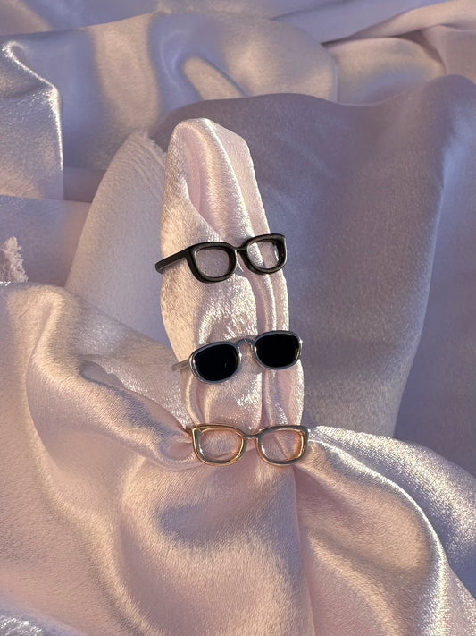 Glasses ring